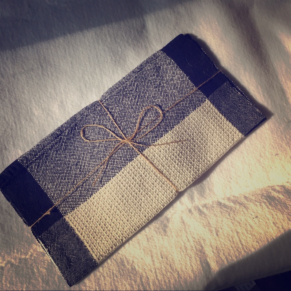 2 Caravan Face/Wash Towels